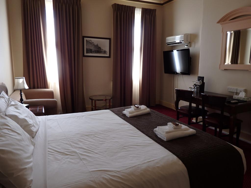 The Glenferrie Hotel Hawthorn Dış mekan fotoğraf
